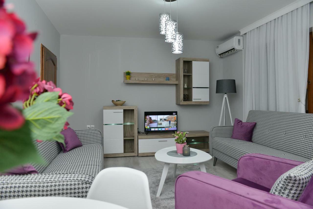 Apartman Filip Apartment โนวีปาซาร์ ภายนอก รูปภาพ