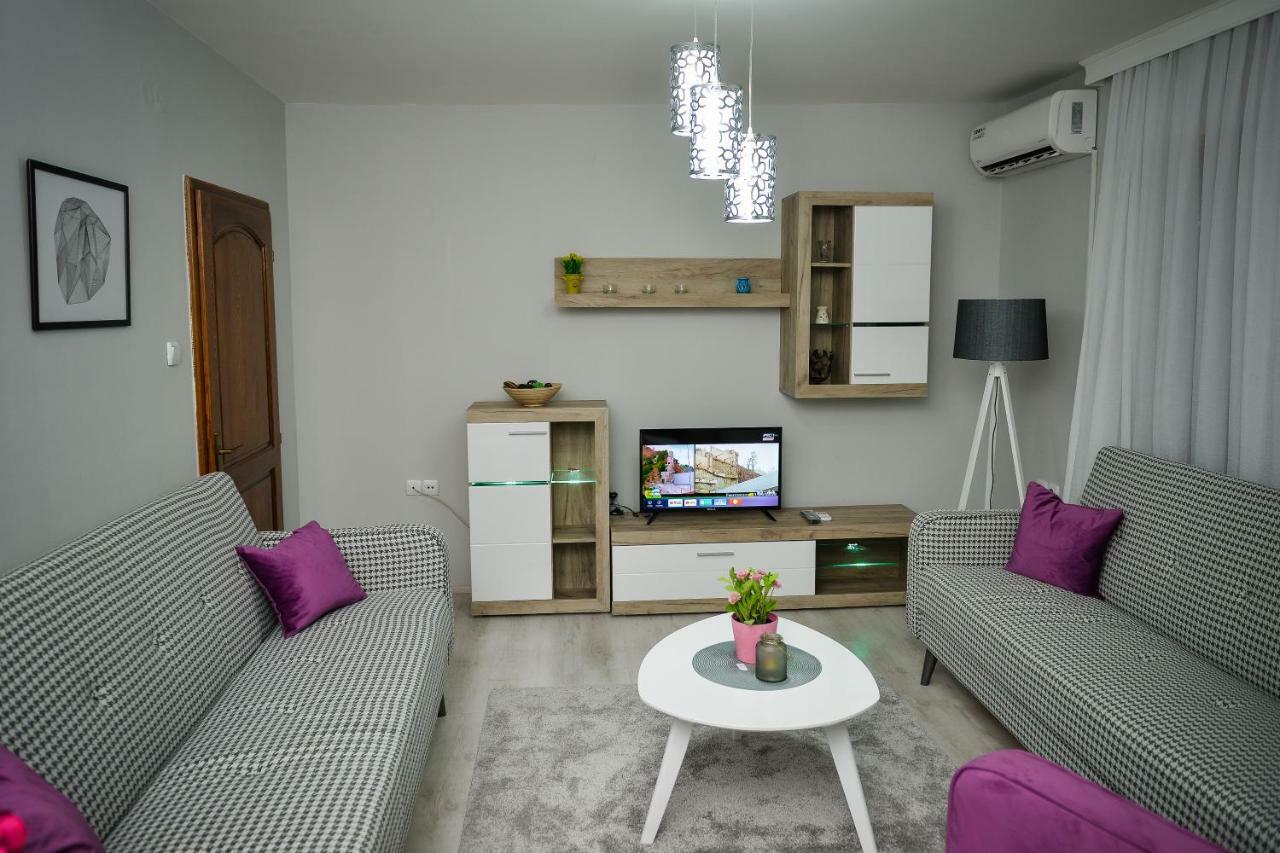 Apartman Filip Apartment โนวีปาซาร์ ภายนอก รูปภาพ