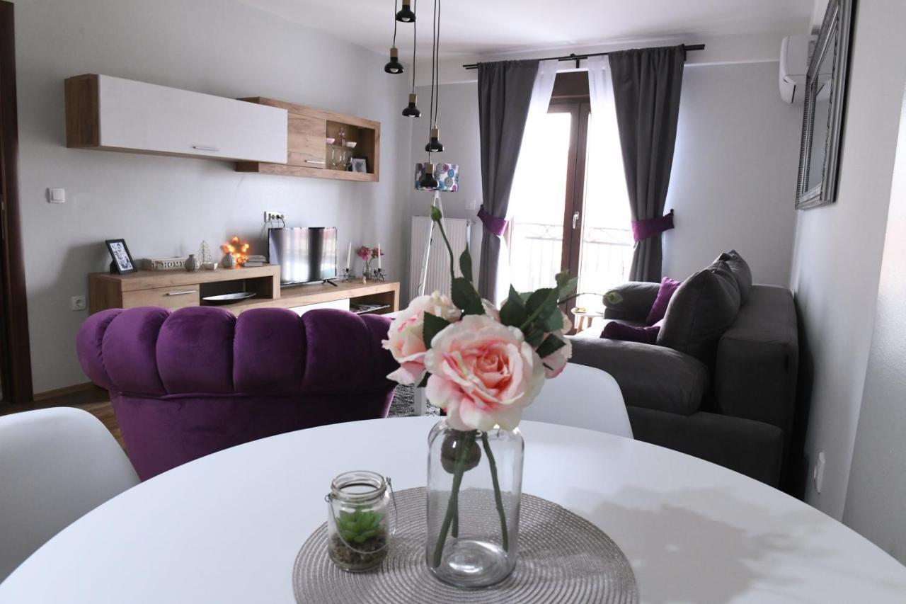 Apartman Filip Apartment โนวีปาซาร์ ภายนอก รูปภาพ